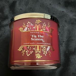 Bath and Bodyworks ‘tis the season candle
